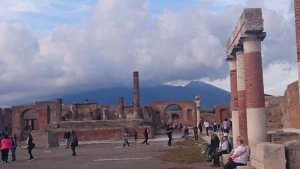 POMPEJE